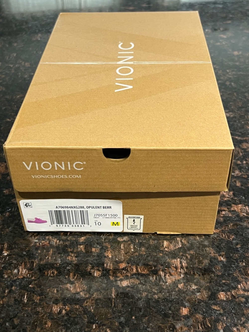 Vionic Women's Fuchsia Suede Slip-On Slippers with Sherpa - Size 10 - NWT - Picture 5 of 5